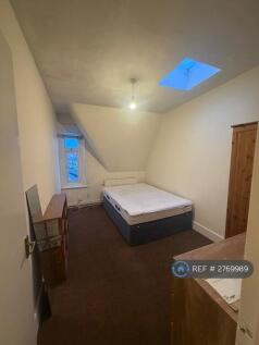 Bedroom 2 Photo 2