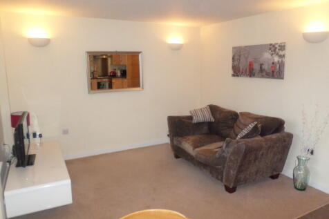 Highfield Road, Hall Green photo 3