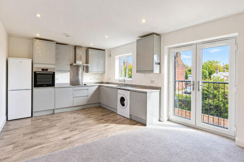 Drovers Place, Huntingdon photo 3