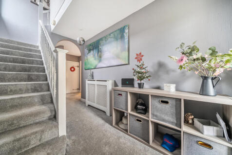 1388356-8-69402b9...