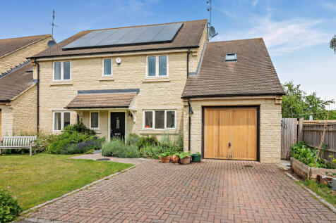 8651596-exterior0...