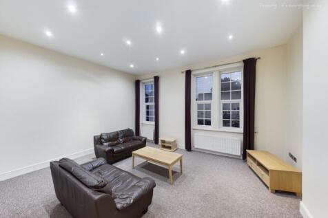 HR204 Livingroom