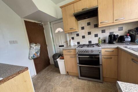 Harrington Drive, Nottingham photo 3