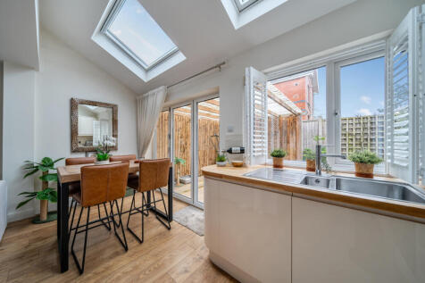 Living/Diner/Kitchen
