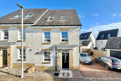 Glendale Wynd, Brookfield four bedroom townhouse