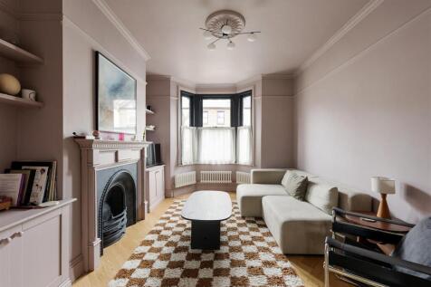 Trumpington Road, E7