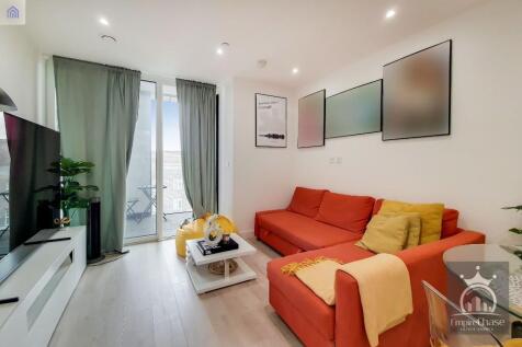 Bond Apartments, Perceval Square, Harrow, Middlesex, HA1 photo 4