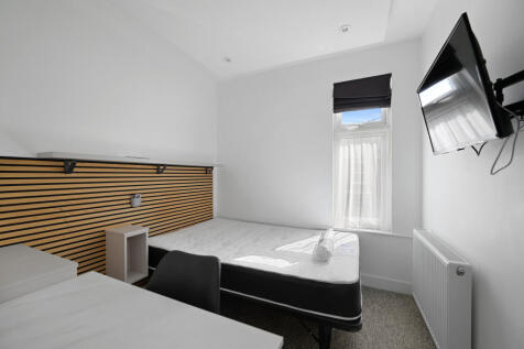 17 Aylesford Street, Leamington Spa photo 4