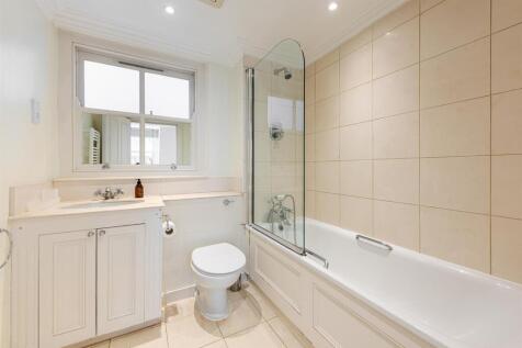 Courtfield Gardens 7_32-4-2. Low Res.jpg