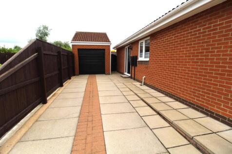 SINGLE DETACHED GARAGE