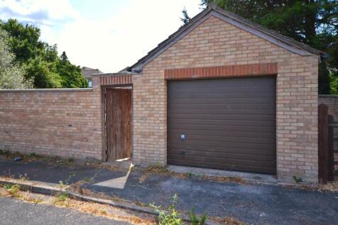 Detached Single Garage