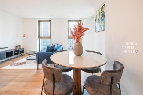 One Thames Quay, 222 Marsh Wall, LONDON, E14 photo 3