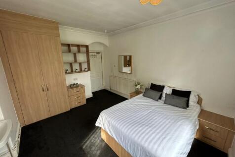 St. Michaels Villas, Headingley, Leeds, West Yorkshire, LS6 photo 4