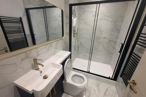 bathroom.jpeg