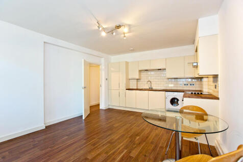 Newmount, Lyndhurst Terrace, Hampstead, NW3 photo 2