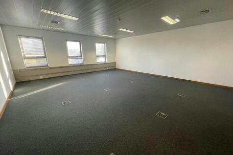 Serviced Office to rent Image 6
