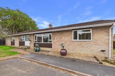 Front- Mark Stephens EweMove Newmarket and Soham