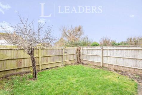 North End Road, Steeple Claydon, Buckingham, MK18 photo 4