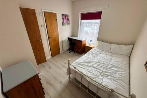 En-Suite 5