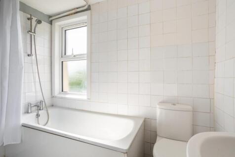 bathroom (4).jpg