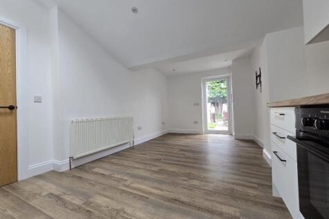 Croft Place, Larkhall, ML9 photo 5