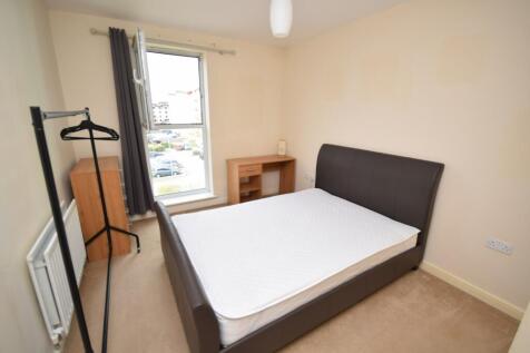 Parkhouse Court, Hatfield, AL10 photo 4