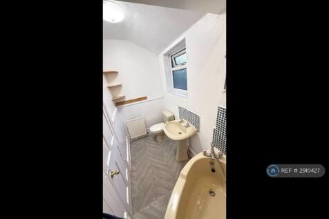 Common Bathroom