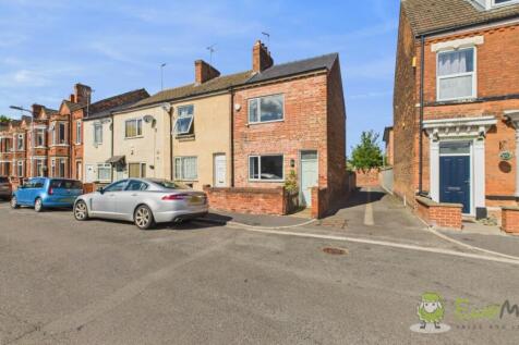 CAM02351G0-PR0078-STILL002 (1)