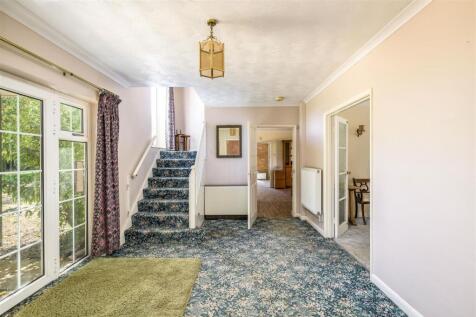 240809 - Sackville Farm House, Riseley - 19.jpg