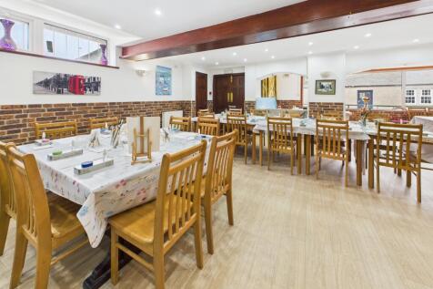 CAM03481G0-PR0092-STILL004