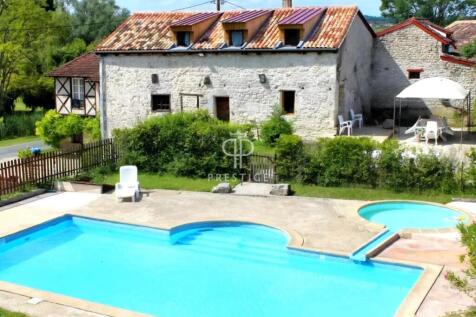 Property Image 1