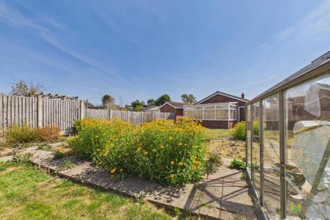 CAM05160G0-PR0104-STILL016.jpg