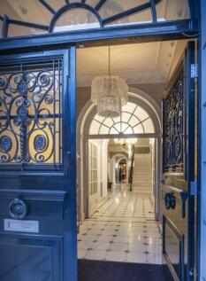 6 bed, 7 bath Town House in London - Photo 25