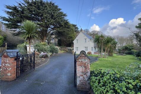 Double Gated Entrance