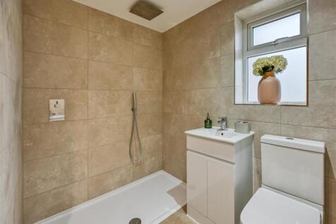 22a Dawley Road-01.jpg