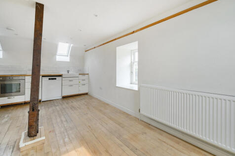 23-6821d6513ce1c-...