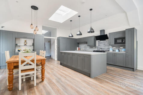 58f01fe3-bf0d-49a...