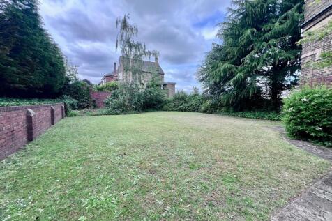 Thorne Road, Wentworth Lodge, DN2 photo 4