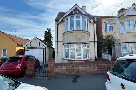 Westcliff-on-sea, SS0 - property photo