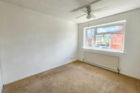 IMG-20240618-WA00...