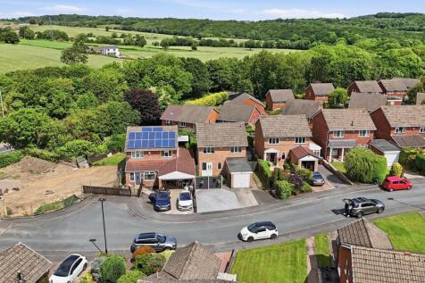 12 Boswell Close, High Green 02.jpg