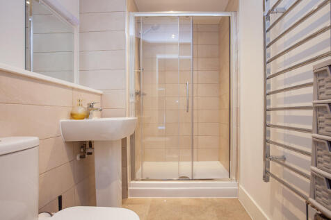 En-Suite Shower R...