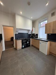 WhatsApp Image 2025-10-17 at 11.34.19_b22a47c9.jpg