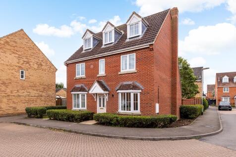 8 Juniper Crescent (Spalding)-1.jpg