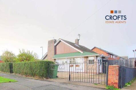 Exterior - front view 4