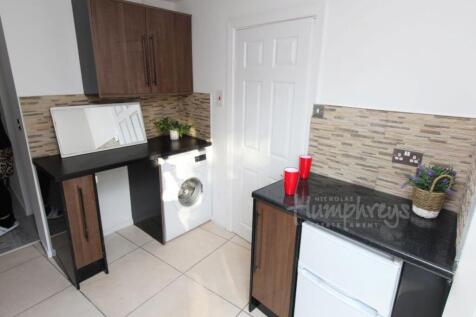 Cherry Orchard Road, Handsworth Wood, B20 photo 4