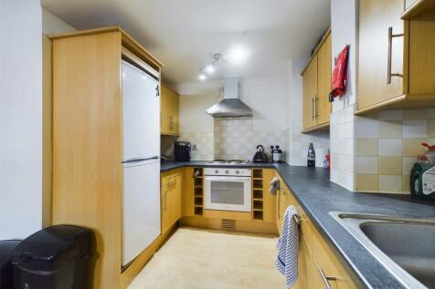 Helmsley Road, Newcastle Upon Tyne photo 4