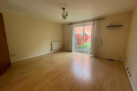 2 bed terraced house for rent in Norton Street, Grantham, NG31