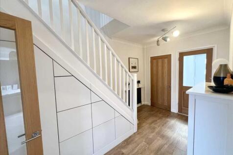 Entrance Porch &amp;