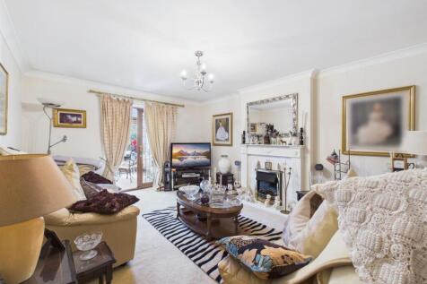 Lounge: